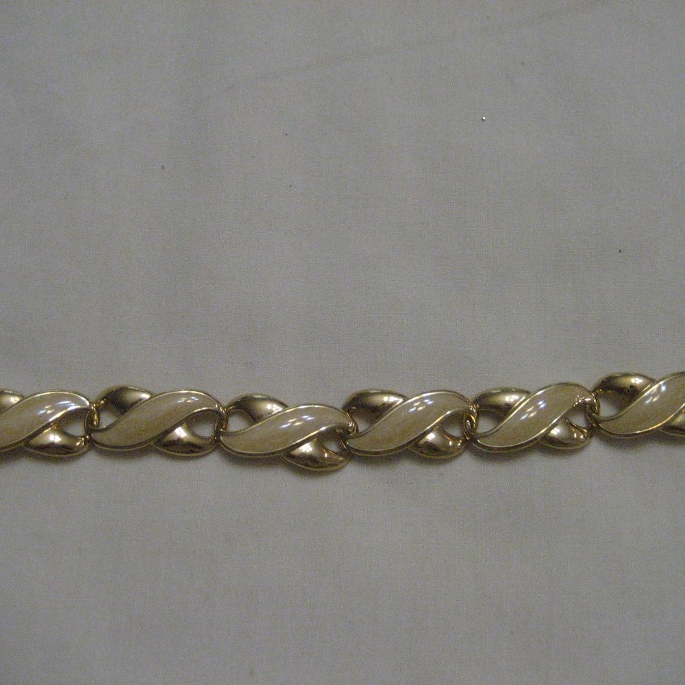 vintage Napier beige enamel  bracelet